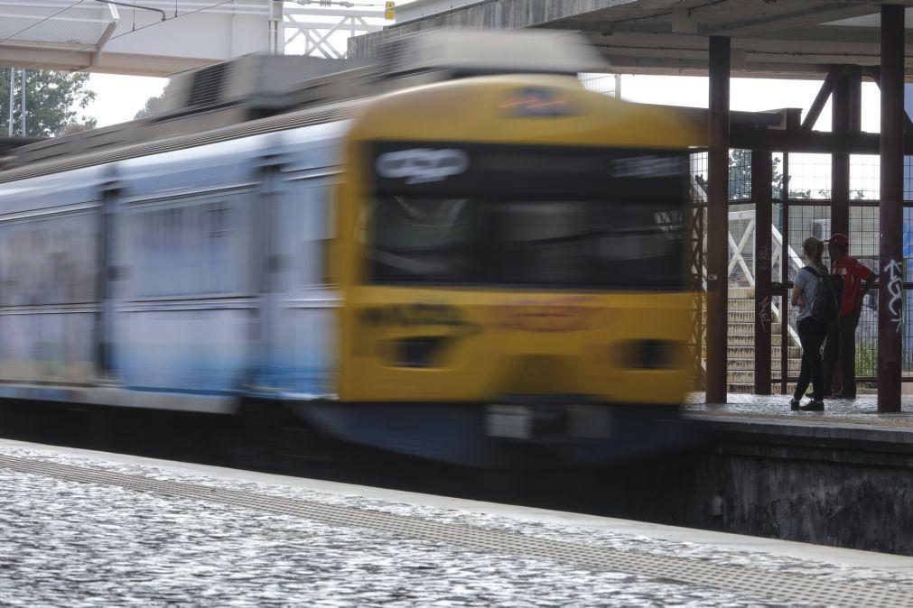 Obras suspendem comboios entre Cais do Sodré e Algés no fim de semana