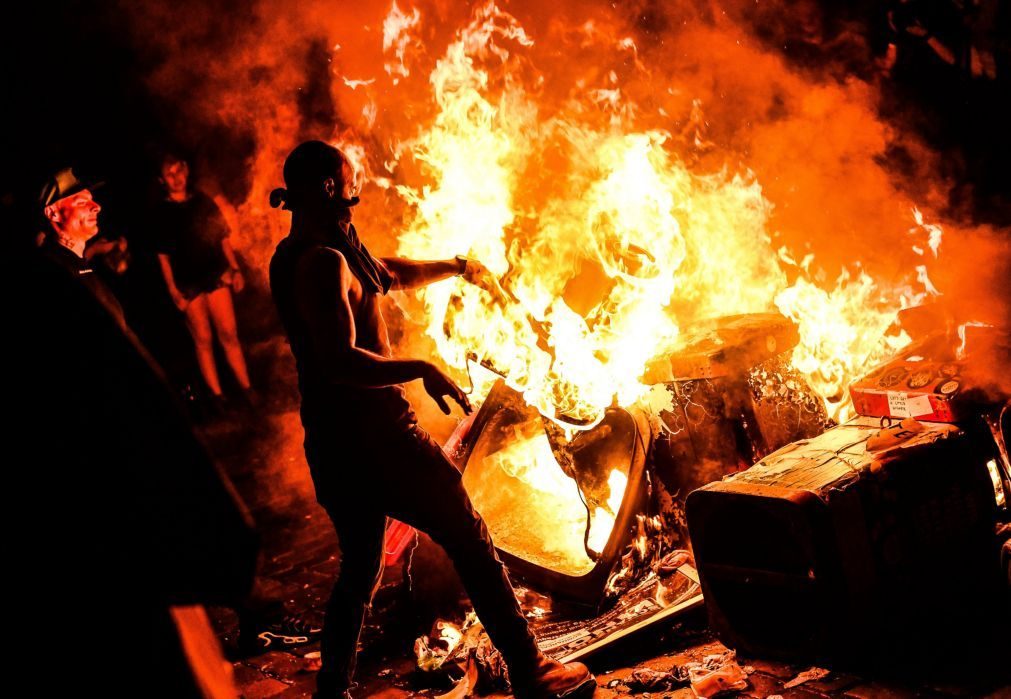 Polícia alemã lança operação contra suspeitos por distúrbios na Cimeira G20