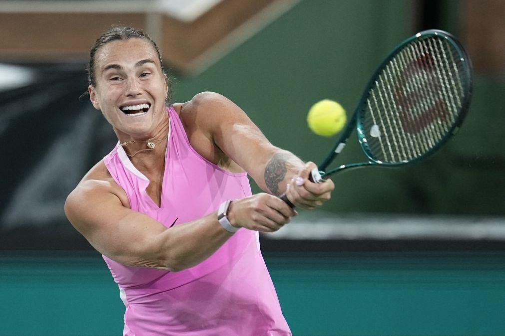 Tenista Sabalenka avança em Indian Wells após salvar quatro 'match points'