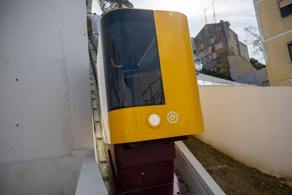 Funicular da Graça em Lisboa inaugurado 15 anos depois do início da construção