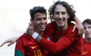 Portugal goleia Croácia e segue isolado no apuramento para o Euro2025 de sub-21