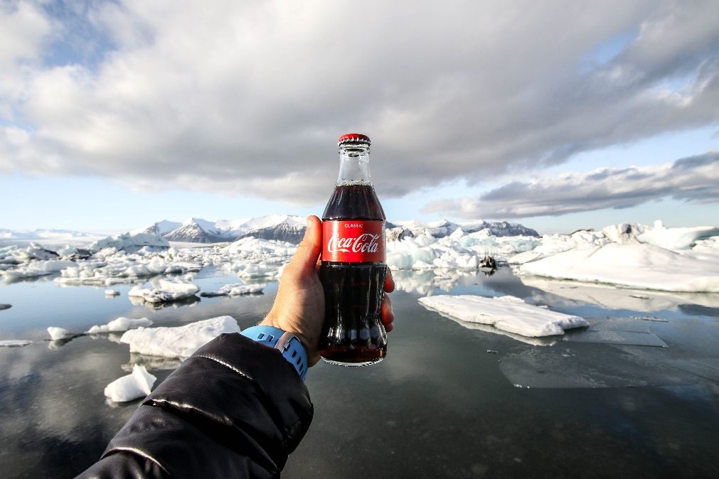 É isto que acontece ao corpo quando bebe Coca-Cola