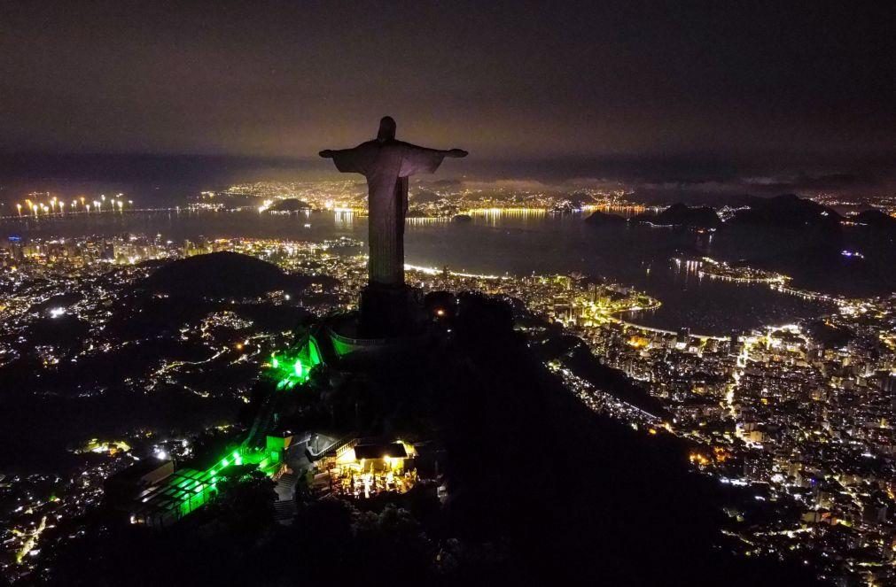 Crescimento do Brasil revisto em alta para 2,2% este ano