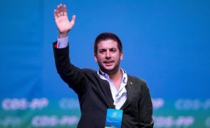 Francisco Rodrigues dos Santos admite desfiliação e critica 