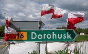 Transportadores polacos terminam três meses de bloqueios na fronteira com Ucrânia