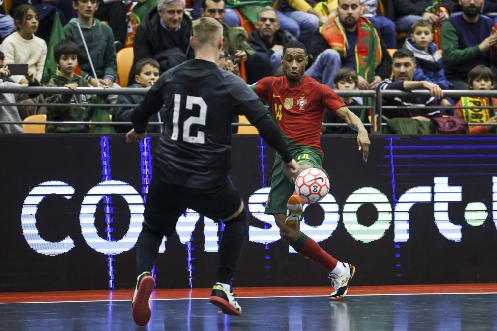 Portugal segundo em masculinos e terceiro em femininos nos primeiros rankings FIFA de futsal