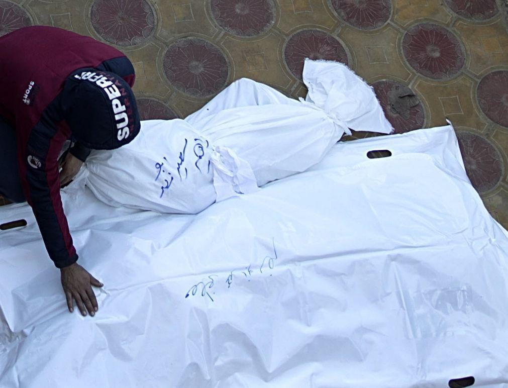 Peritos da ONU horrorizados com valas com cadáveres de pessoas sepultadas vivas