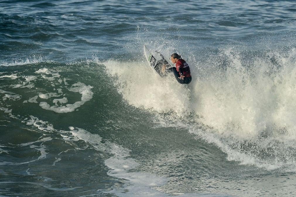 Yolanda Hopkins quinta no Sydney Surf Pro, Teresa Bonvalot nona