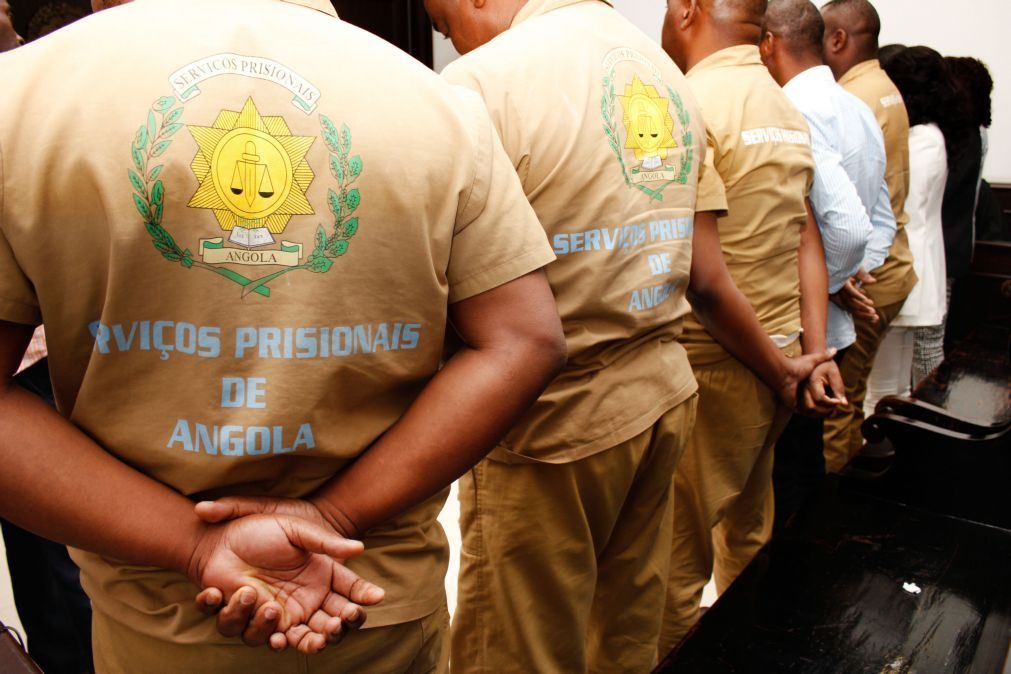Angola conta quase 3.000 processos de excesso de prisão preventiva