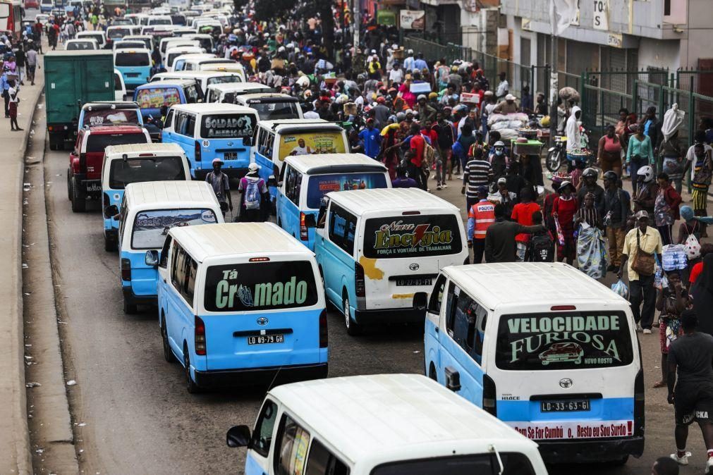 Taxistas angolanos admitem paralisar devido ao 