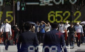 Bolsa de Tóquio fecha a ganhar 1,39%