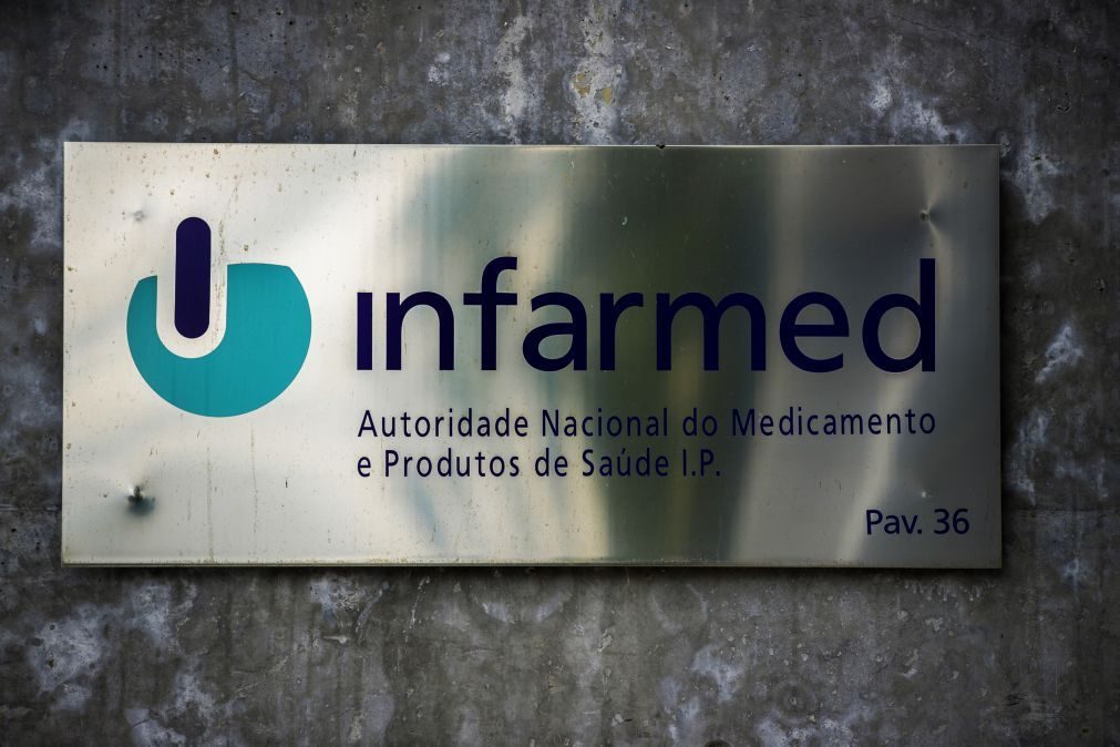 Infarmed mantém venda de oito medicamentos em lista de 112 com indicação de suspensão