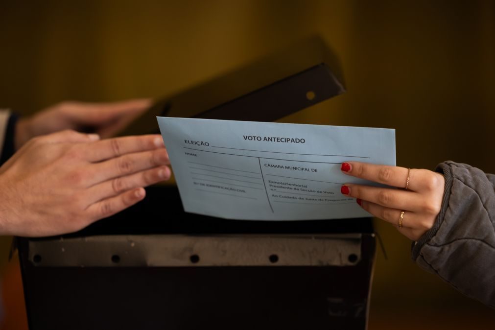 Quase 98 mil eleitores inscritos em Portugal para voto antecipado nas europeias