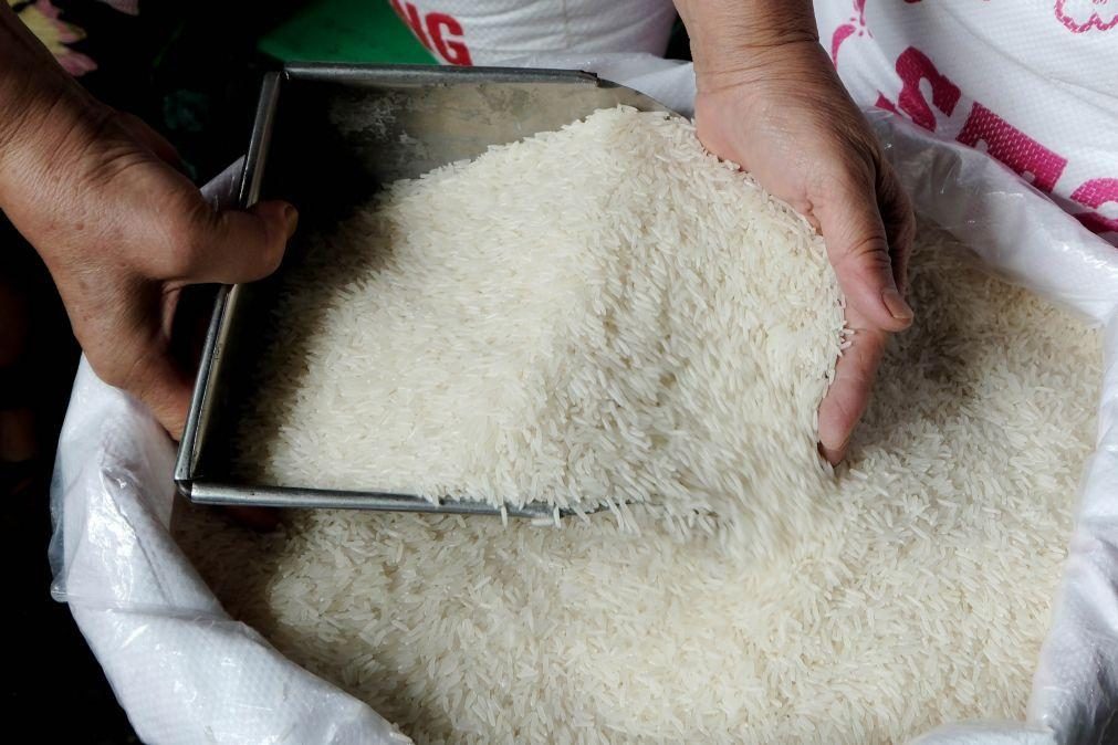 Brasil importa 263,37 mil toneladas de arroz face a inundações no sul