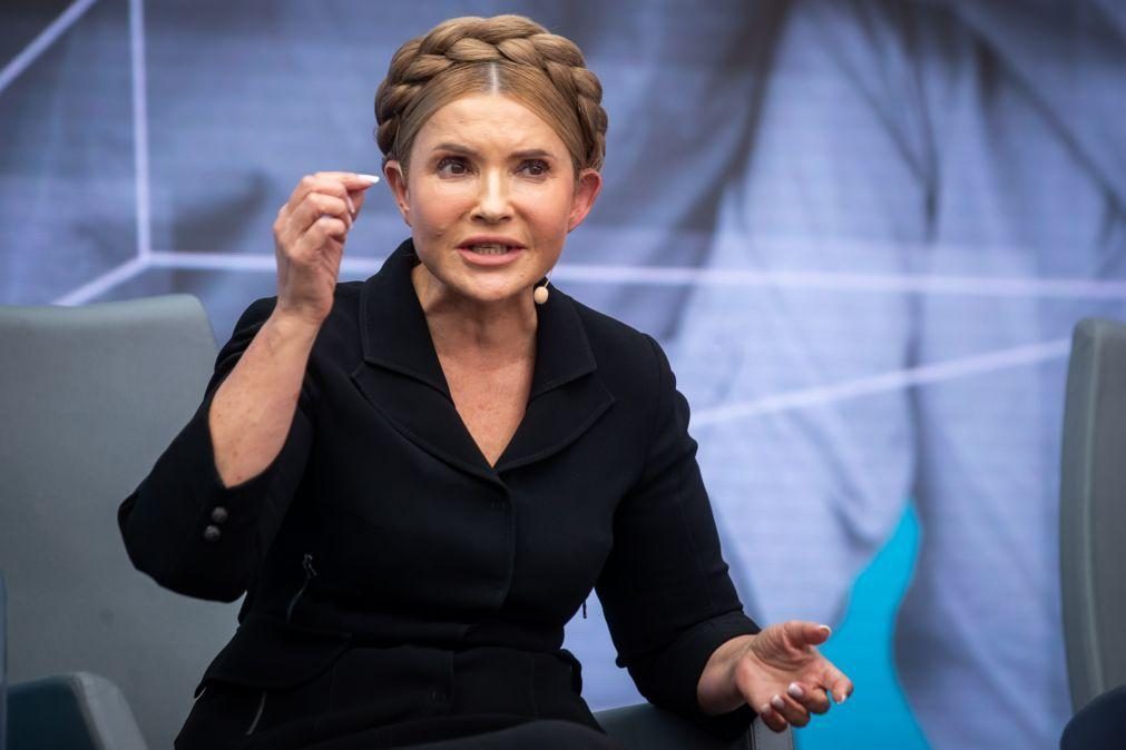 Rússia inclui antiga governante ucraniana Tymoshenko na sua lista dos mais procurados