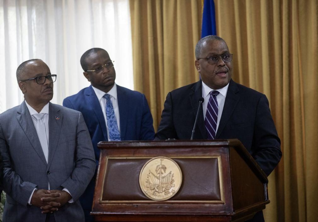 Novo primeiro-ministro do Haiti levado para o hospital