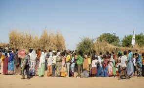 Deslocados no Sudão ultrapassam os 10 milhões