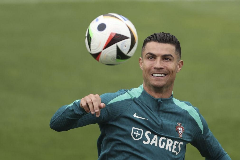 'Capitão' Cristiano Ronaldo de regresso ao 'onze' português
