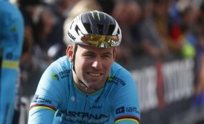 Ciclista Mark Cavendish condecorado cavaleiro da coroa britânica