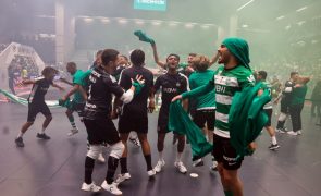 Sporting é tetracampeão nacional de futsal pela primeira vez