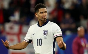 Inglaterra bate Sérvia com golo de Bellingham no Euro2024