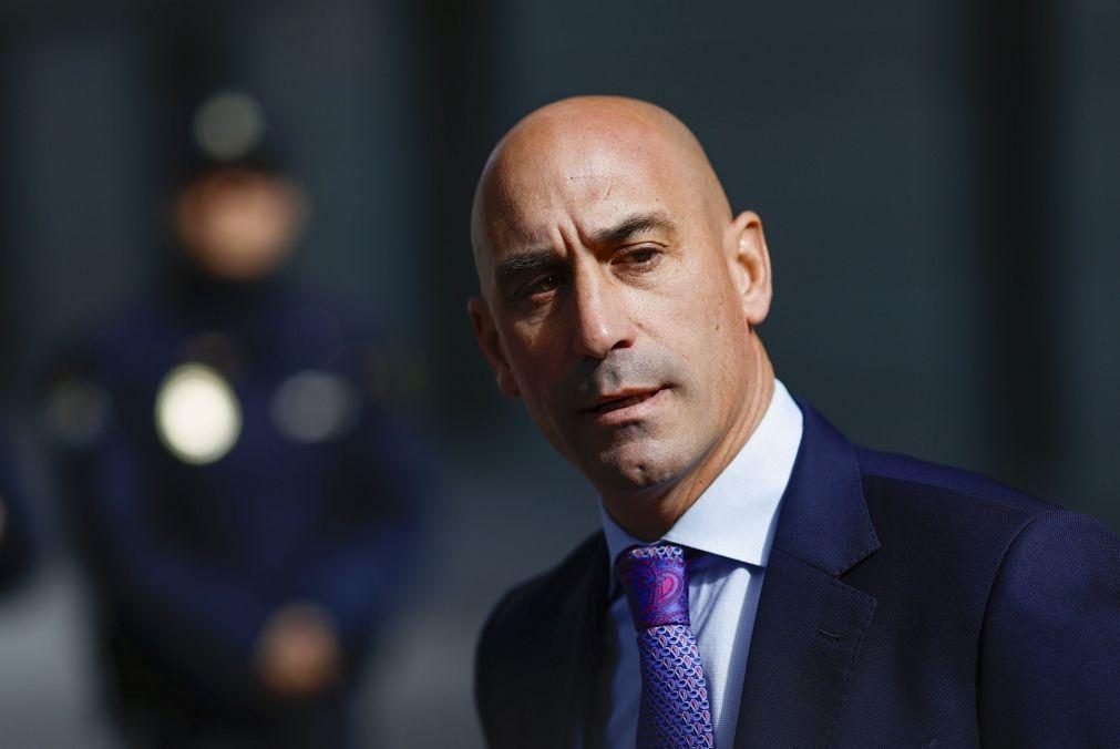 Luis Rubiales vai a julgamento em fevereiro do próximo ano