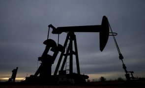 Quase metade dos poços petrolíferos em Angola estão fechados