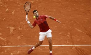 Novak Djokovic confirmado nos JO Paris2024, apesar da operação ao joelho