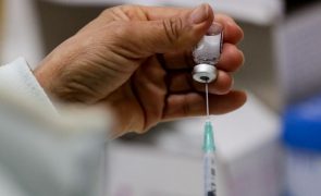 Autossuficiência de África em vacinas vai começar com uma doação de 1.000 MD