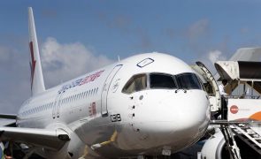 Air China compra 100 aviões C919 produzidos localmente no valor de 10.000 ME