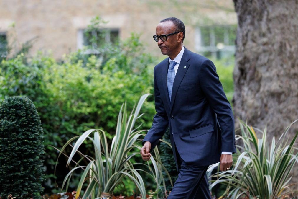 Presidente ruandês diz estar 