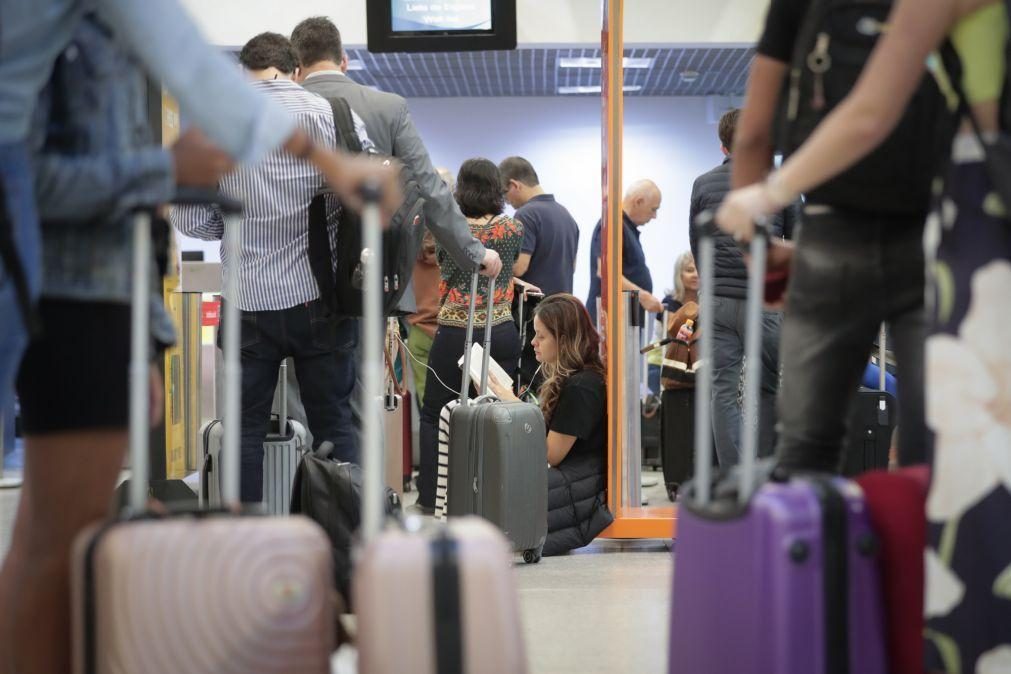 PJ detém três homens com 140 mil doses de cocaína no aeroporto de Lisboa