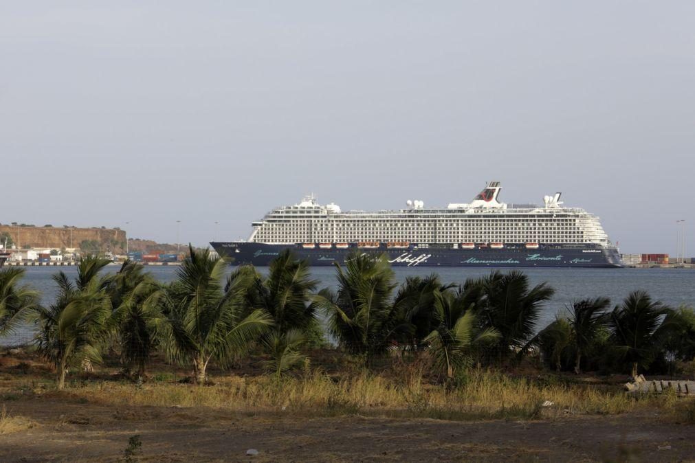 Mais cruzeiros com menos passageiros fizeram escala em Cabo Verde