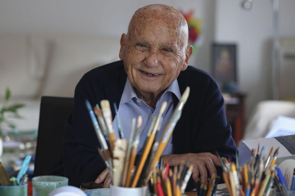 Morreu o pintor e ceramista Manuel Cargaleiro aos 97 anos