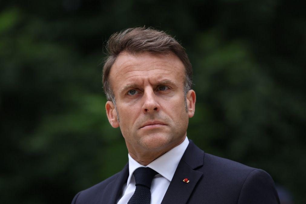Macron exclui hipótese de governar com partido da esquerda radical LFI