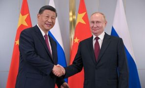 Presidentes da Rússia e China voltam a reunir-se e confirmam sintonia política