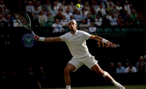 Lorenzo Musetti chega pela primeira vez às 'meias' de um Grand Slam em Wimbledon