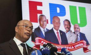 Oposição angolana impedida pela guarda presidencial de entregar carta ao Supremo