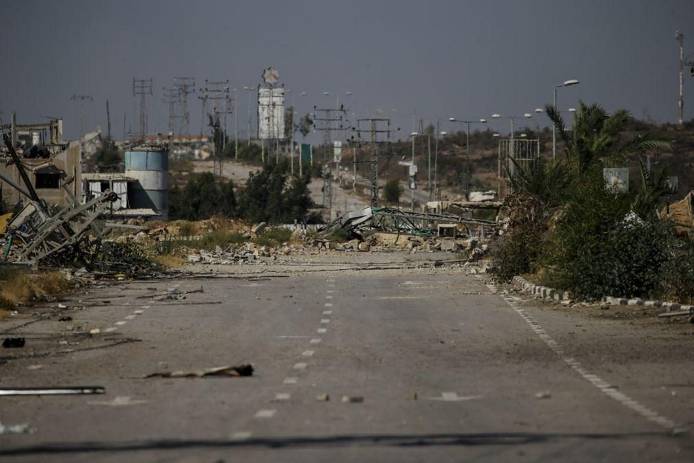 Encontrados cerca de 60 corpos após operação israelita em bairro de Gaza