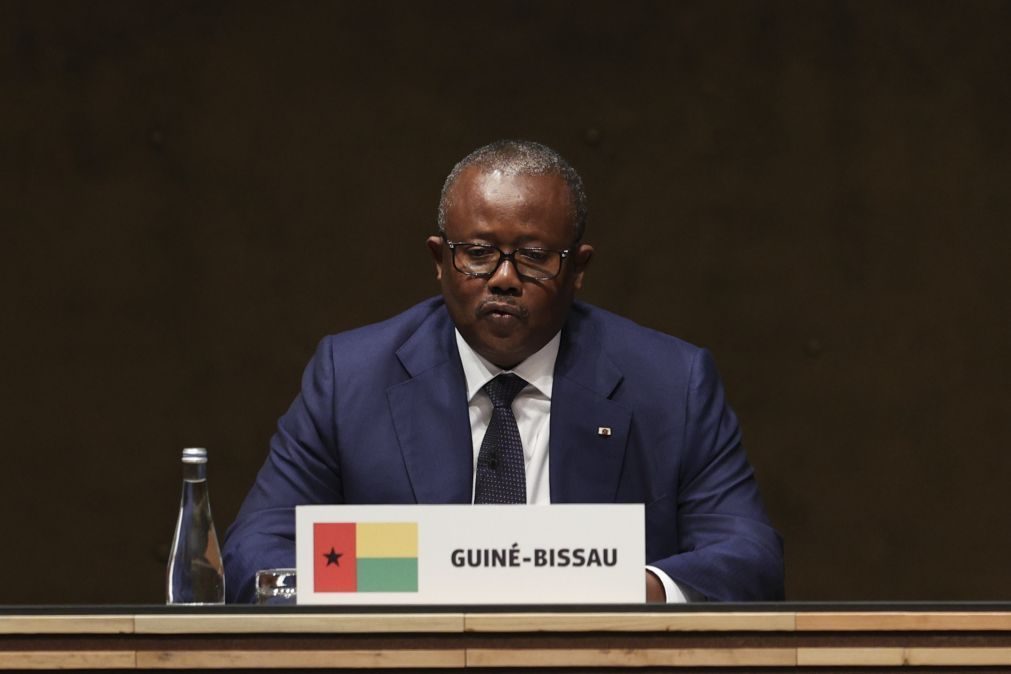Presidente da Guiné-Bissau marca legislativas antecipadas para 24 de novembro
