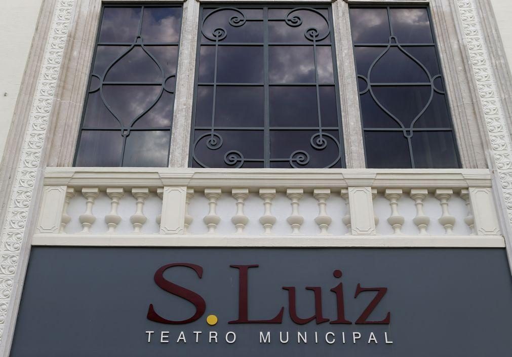 Fernando Pessoa segundo Robert Wilson no Teatro S. Luiz na temporada 2024-2025