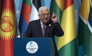 Abbas pede à comunidade internacional que obrigue Israel a pôr fim a 