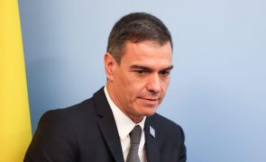 Pedro Sánchez convocado por juiz para testemunhar em caso que envolve a mulher