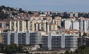 Jovens vão beneficiar de isenção de registos na compra de casa até 316.772 euros