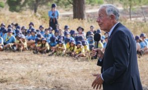 Marcelo congratula-se com medidas do Governo para as Forças Armadas