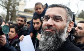 Islamita radical Anjem Choudary condenado a prisão perpétua no Reino Unido