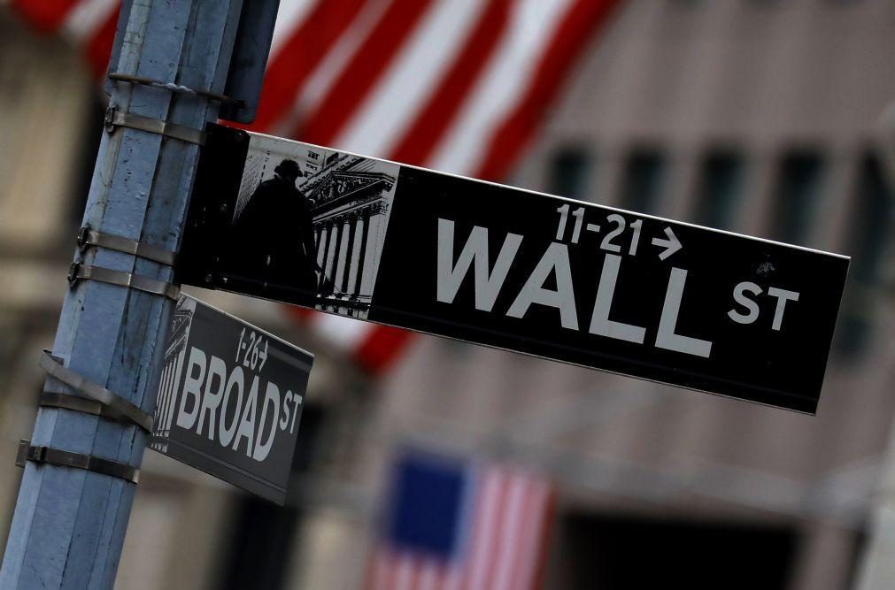 Wall Street sobe à espera da Fed e da Microsoft