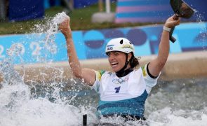 Paris2024: Jessica Fox conquista inédita 'dobradinha' de canoa e caiaque no slalom