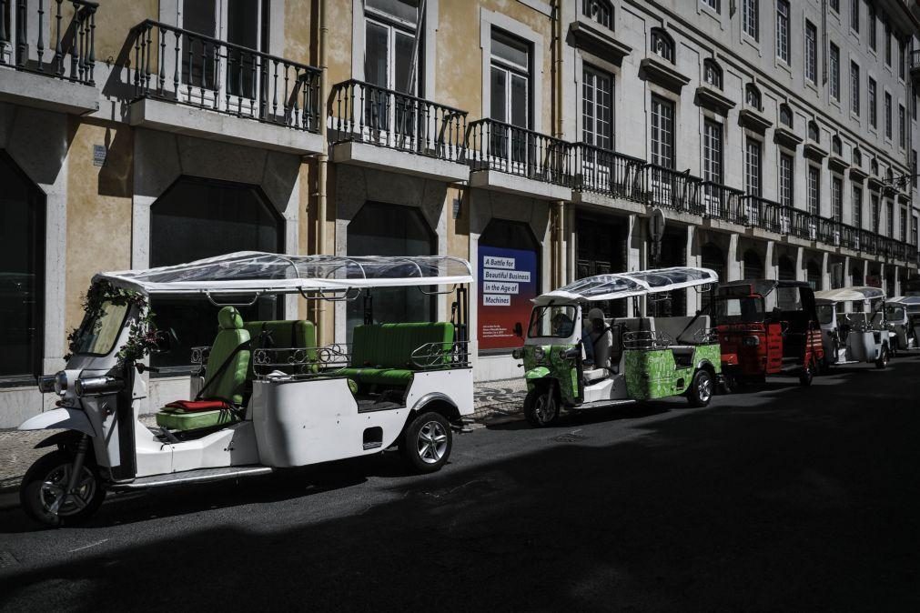 NOVO TÍTULO: Câmara de Lisboa quer limitar e regular estacionamento de 'tuk tuk' na cidade