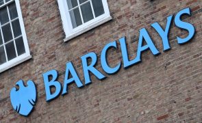 Lucro do Barclays cai 10% para 3.288 ME no 1.º semestre